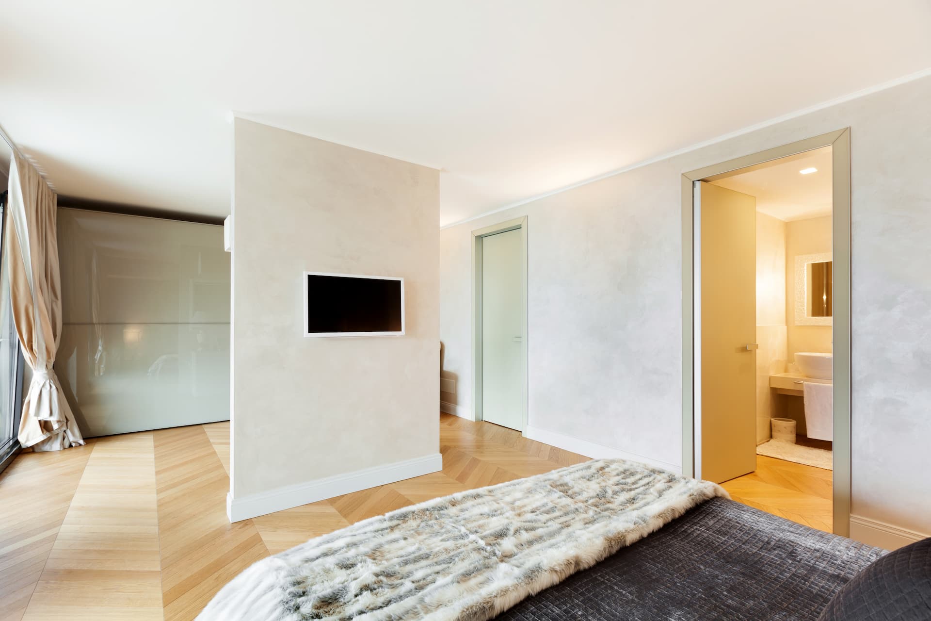 Massivparkett im Schlafzimmer